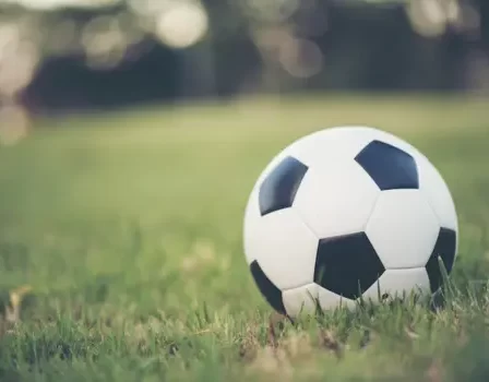 Las mejores apps para ver partidos de fútbol en directo (Imagen: Freepik)